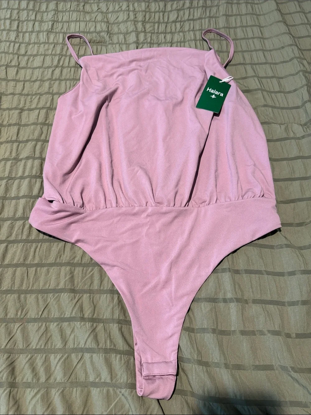 Halara bodysuit NWT